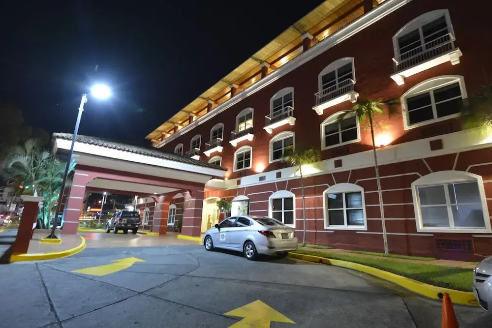 Hotel Seminole