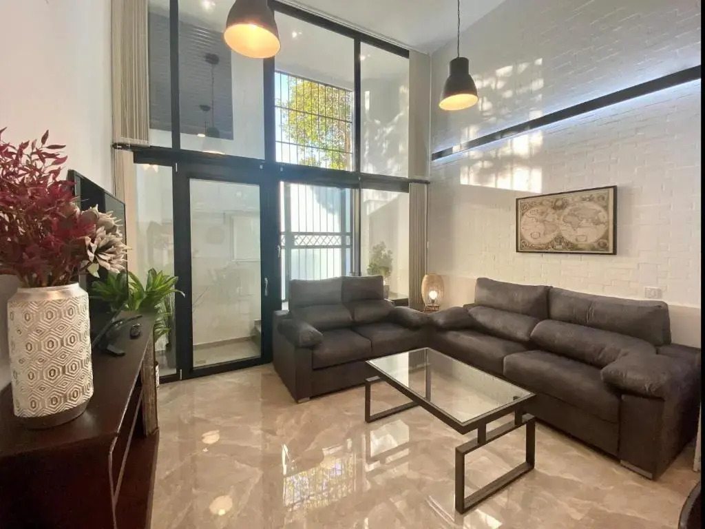 Tr3 aparcamiento incluido familias loft almirante