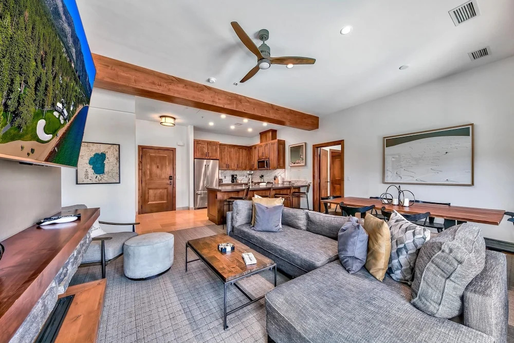 Luxury 2Br Residence Steps From Heavenly Village & Gondola Condo