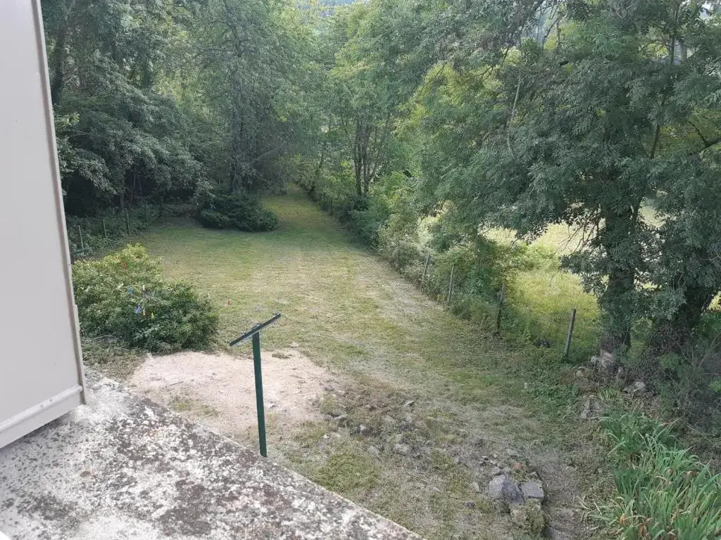 Fermette montagnarde à Lavoine - Animaux Admis - FR-1-489-136