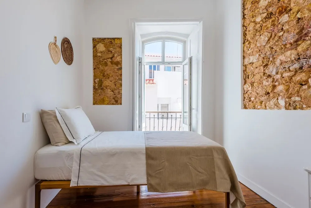 Casa Amendoeira - Fabulous Restored Townhouse in Lagos Old Town With Panoramic Roof Terrace