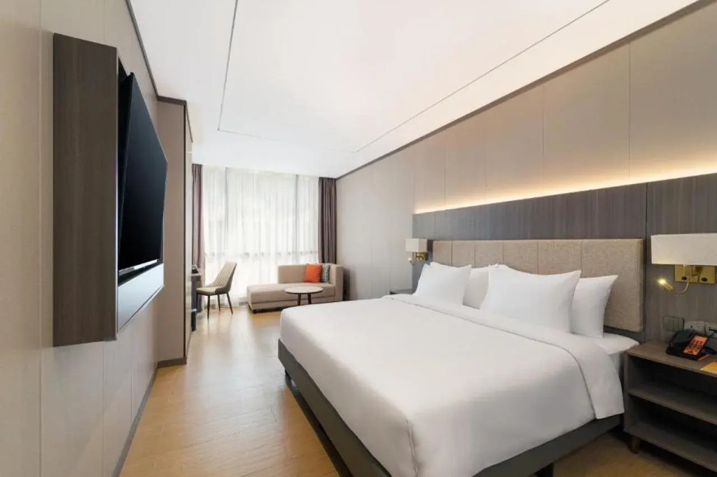 HARRIS Hotel & Suites Nagoya Batam