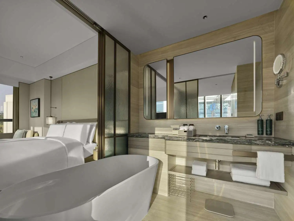 Doubletree By Hilton Chengdu Xinglong Lake