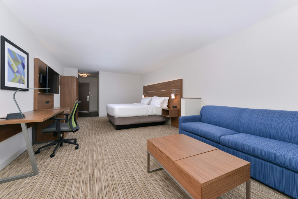 Holiday Inn Express & Suites - Ogallala by IHG