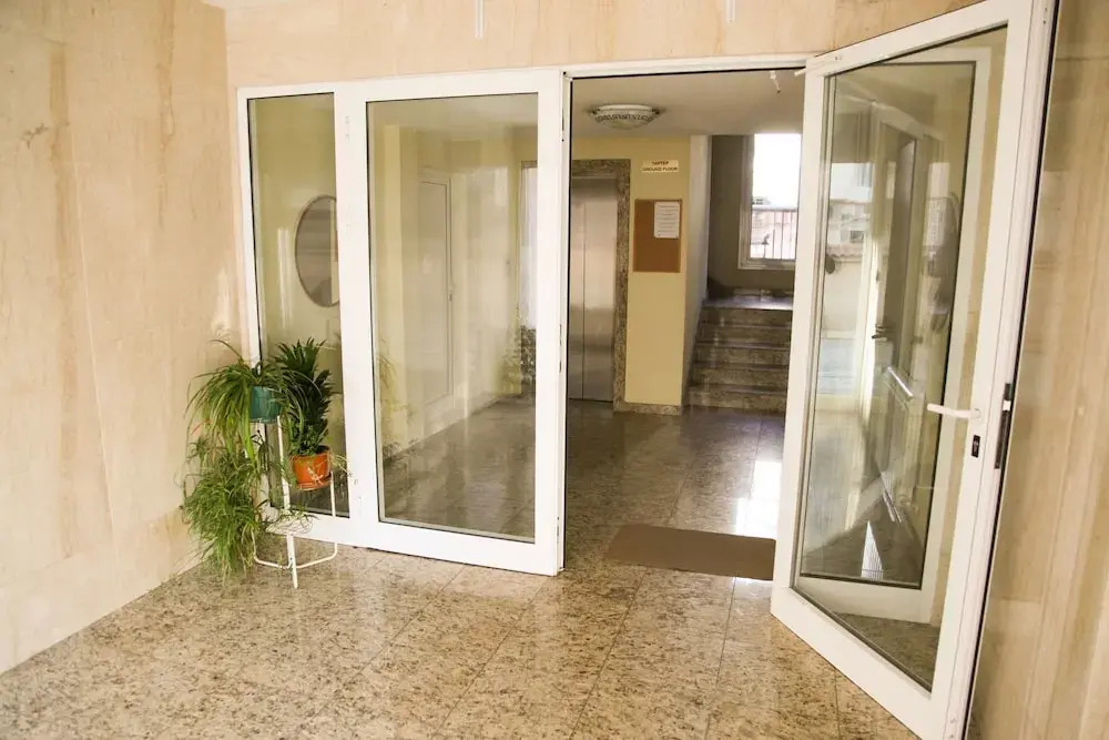 Lubata Apartments