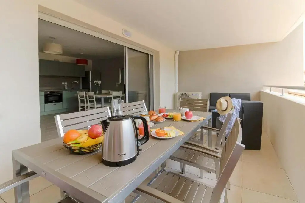 SELECT'SO HOME - Résidence Le Poséidon - Piscine & Garage - Prestations de qualité & Services Hôteliers - POS22