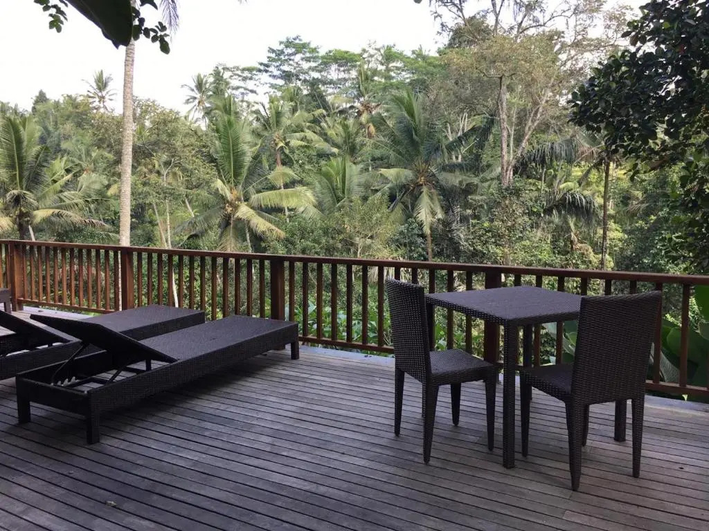 Puri Raya Villa