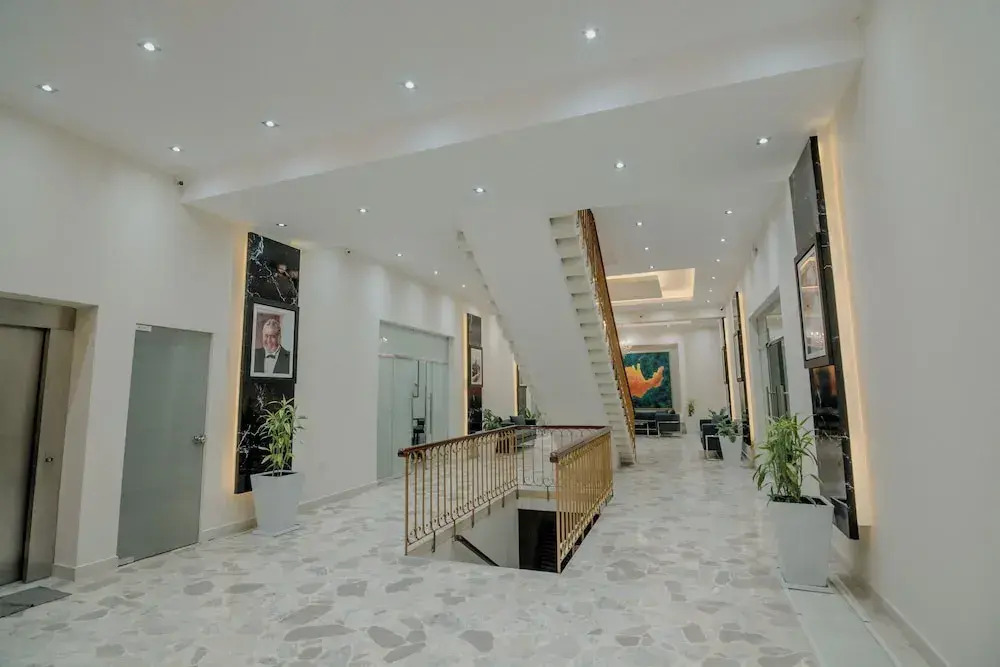 Real Hotel