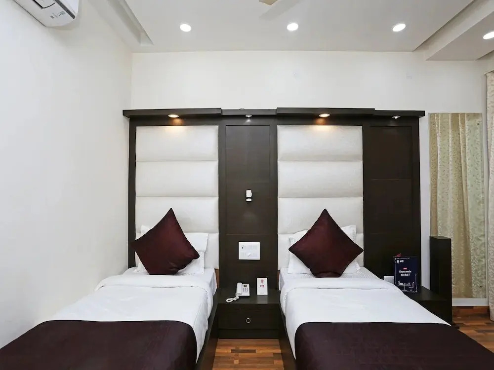 Diplomat Home Stay