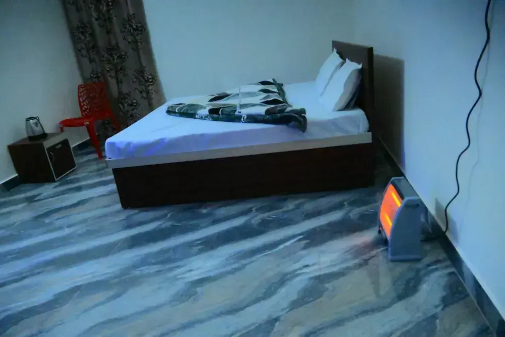Shraddha Guest House Luxury Stay in Ayodhya