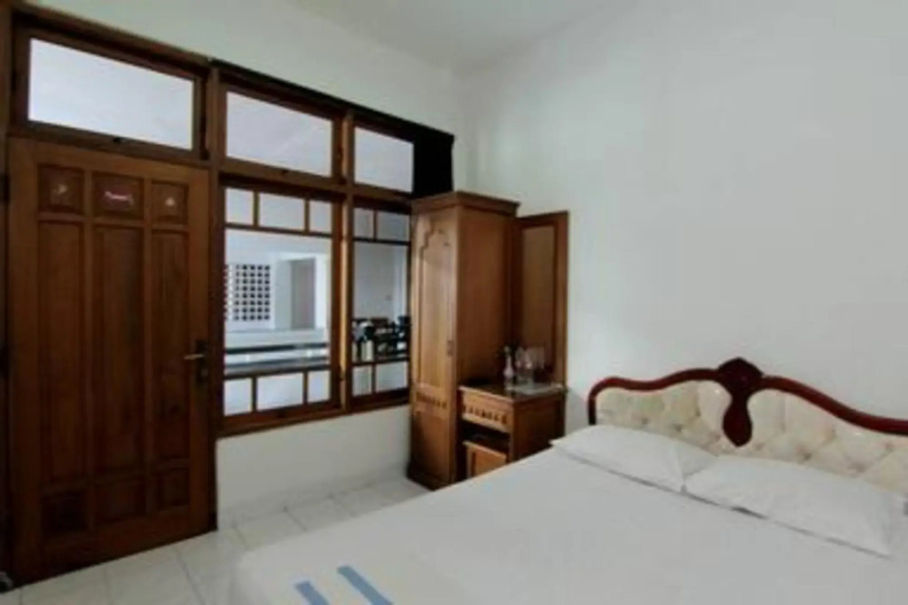 Hotel Fevytra Syariah
