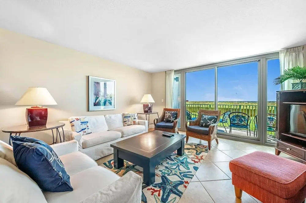 Perdido Towers East 103