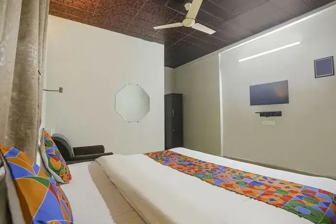Fabexpress Villa 18