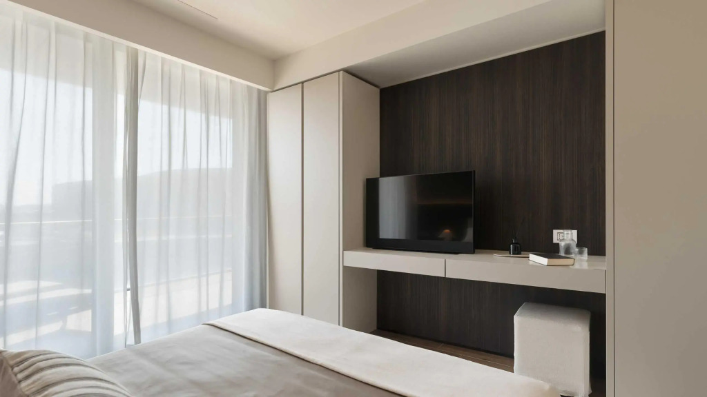 Farus Living