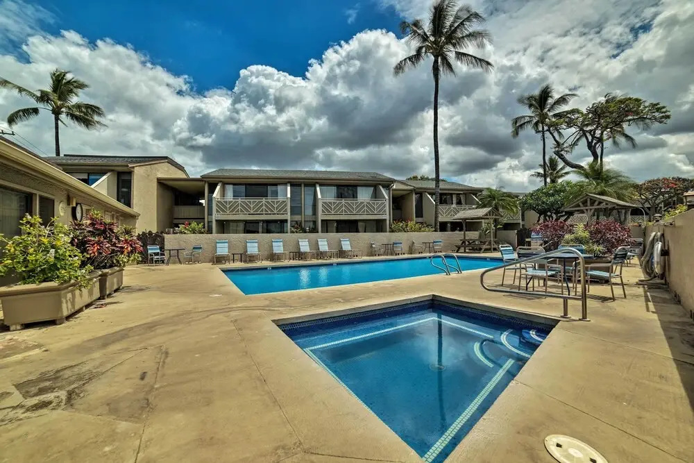 Ocean-view Kihei Condo w/ Pool Access!