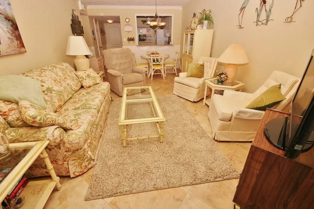 Sea Coast Gardens II 208 Apartment 2