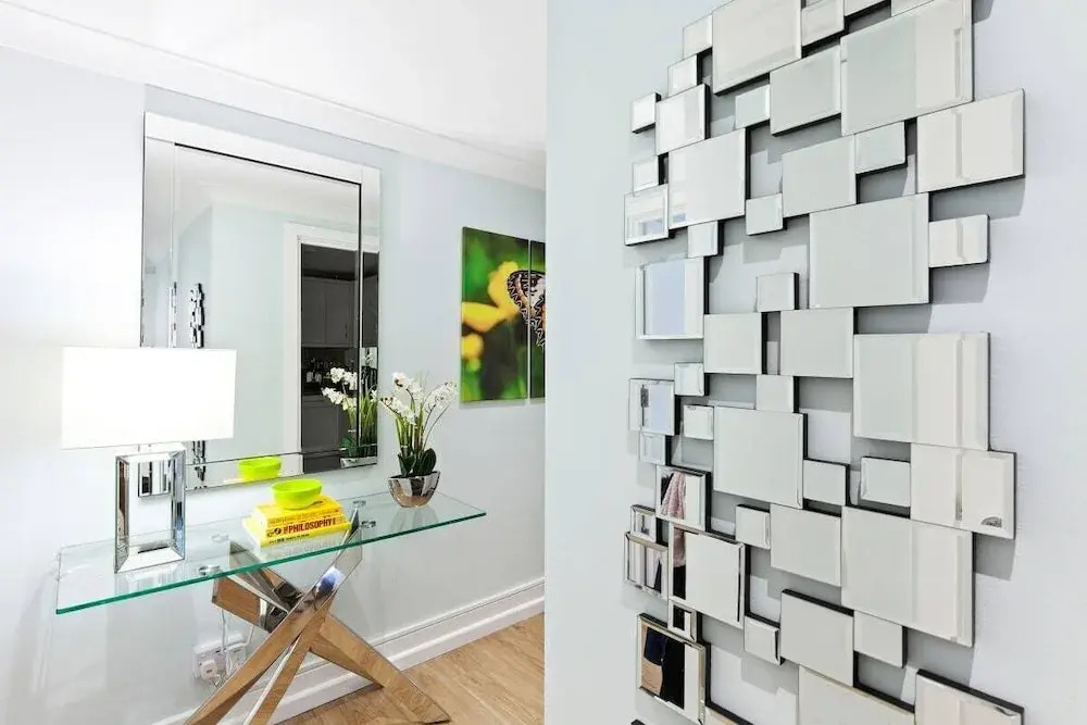 Sophisticated 2 Bed, 2 Bath apt in Angel