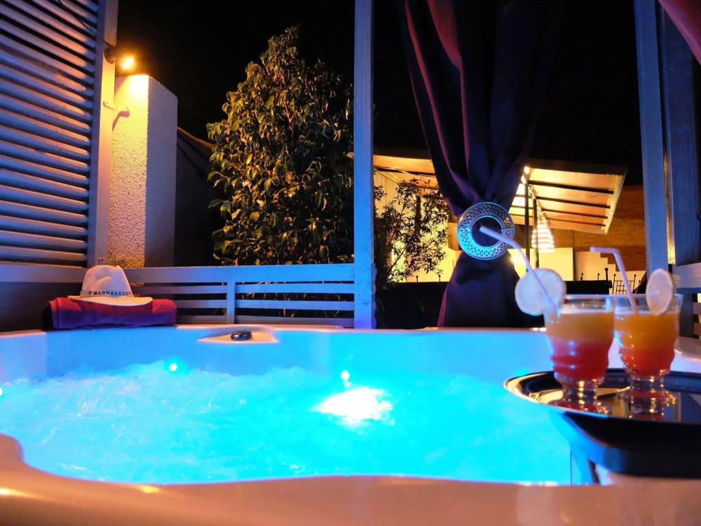 Riad Pierres et Saveurs soleil