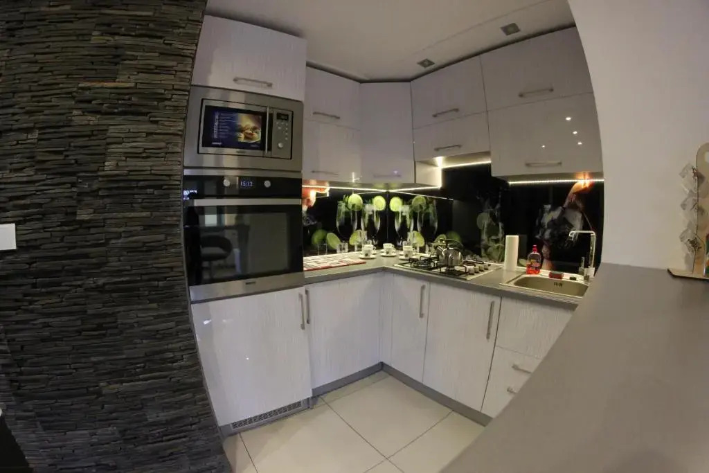 Black & White Komfortowe Apartamenty 2 km od Centrum