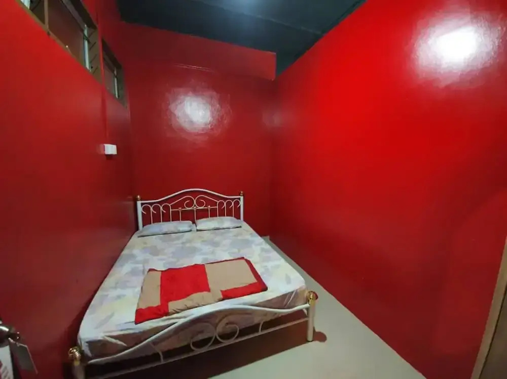 SPOT ON 89769 Mirzal Guest house