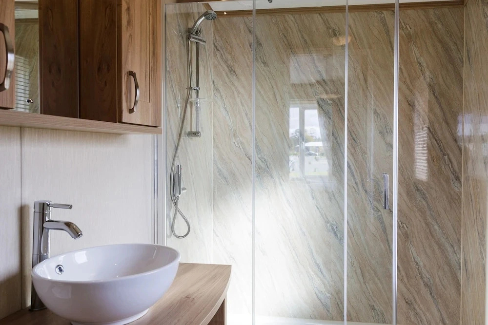 Luxury Lodge - Lyndale 12 - at 5 Star Resort