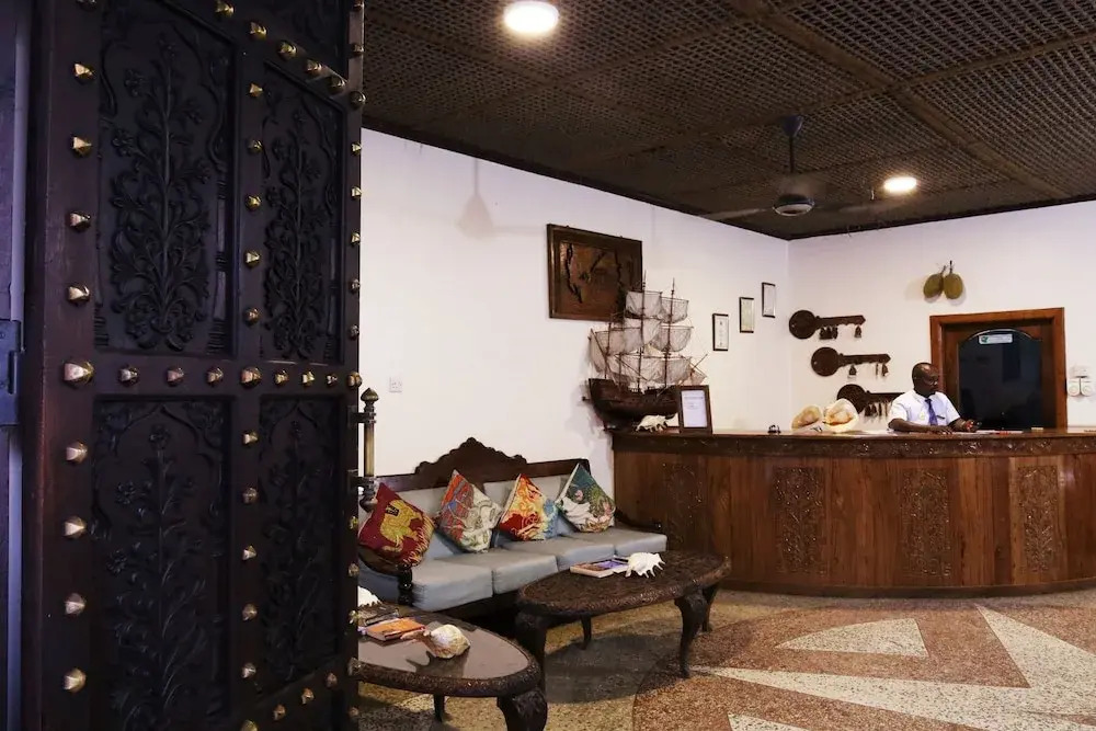 Shangani Hotel