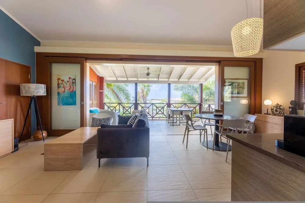 Tropical Escape With Pool and Ocean Views