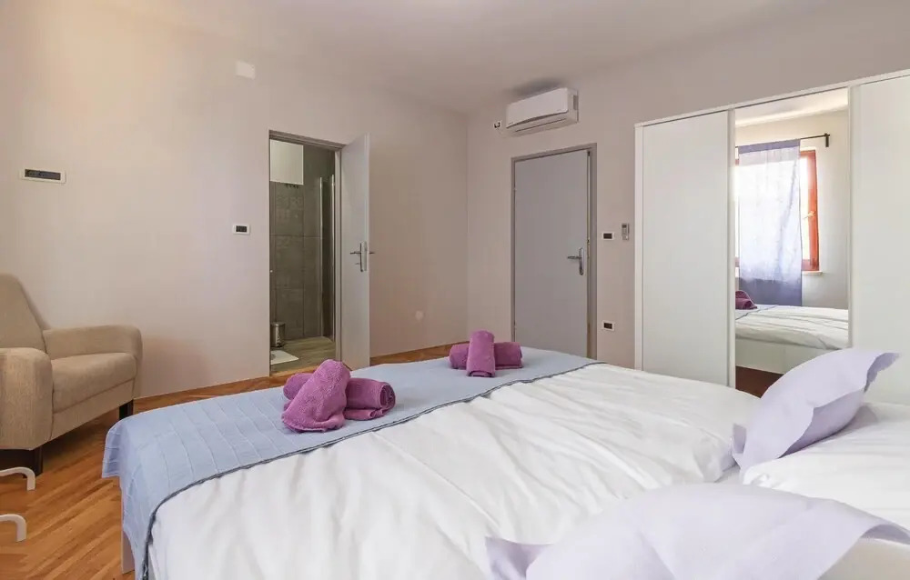 Pet Friendly Home In Bale