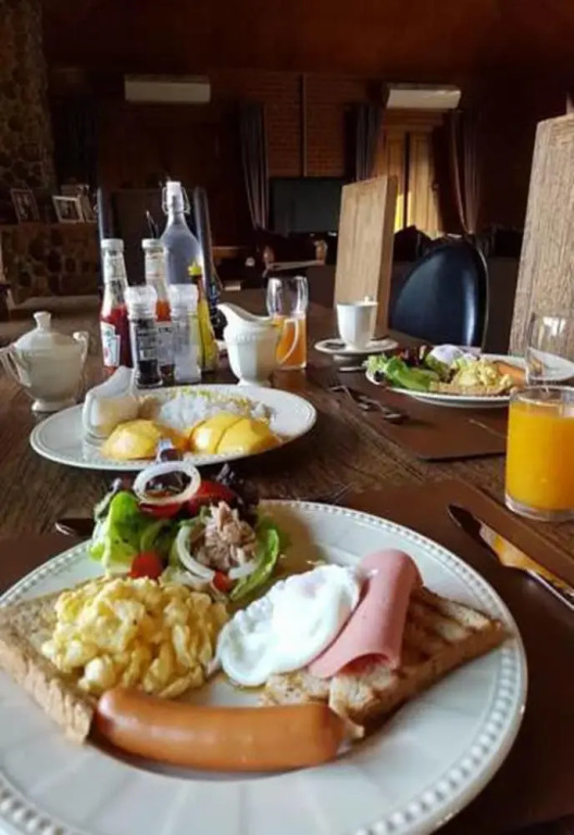 The Wes Village, incl free Breakfast & free todays dish Thai food dinner