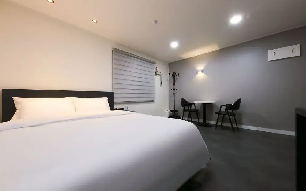 Seosan S Self Check-in Hotel