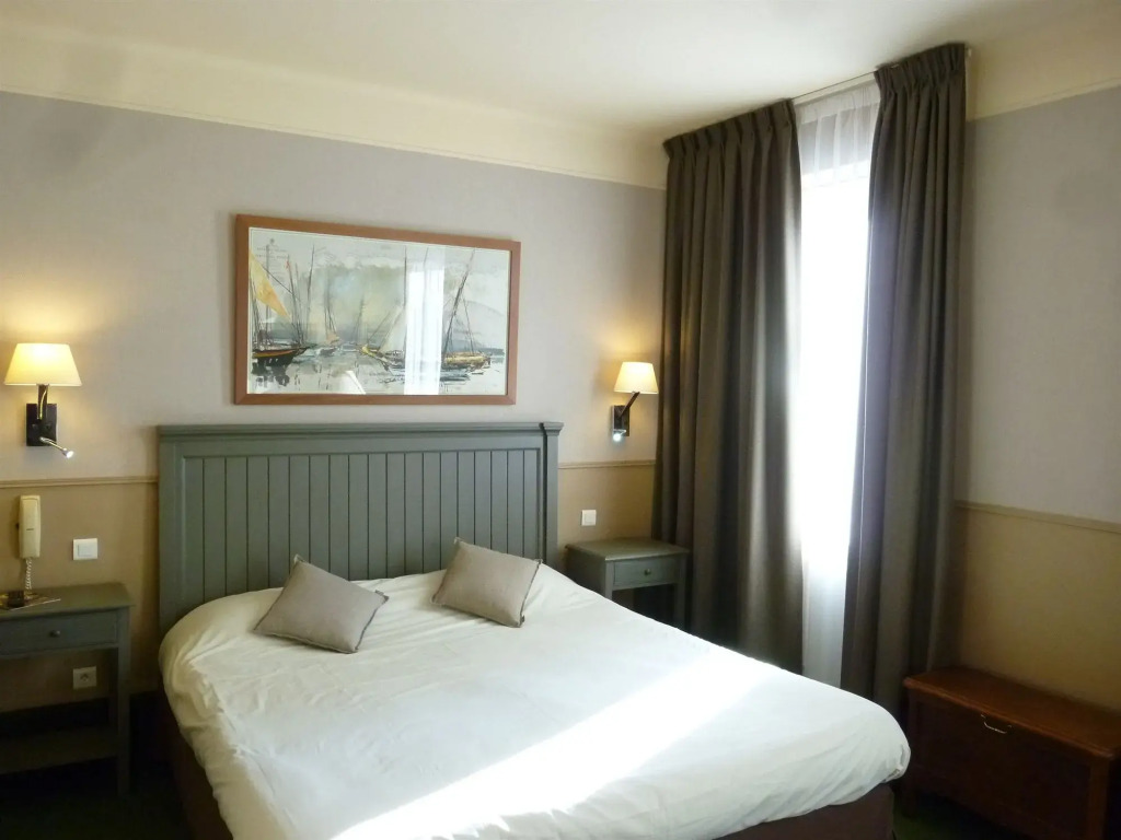 Hotel Ajoncs dOr