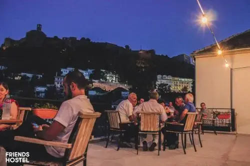 Friends Guesthouse & Hostel