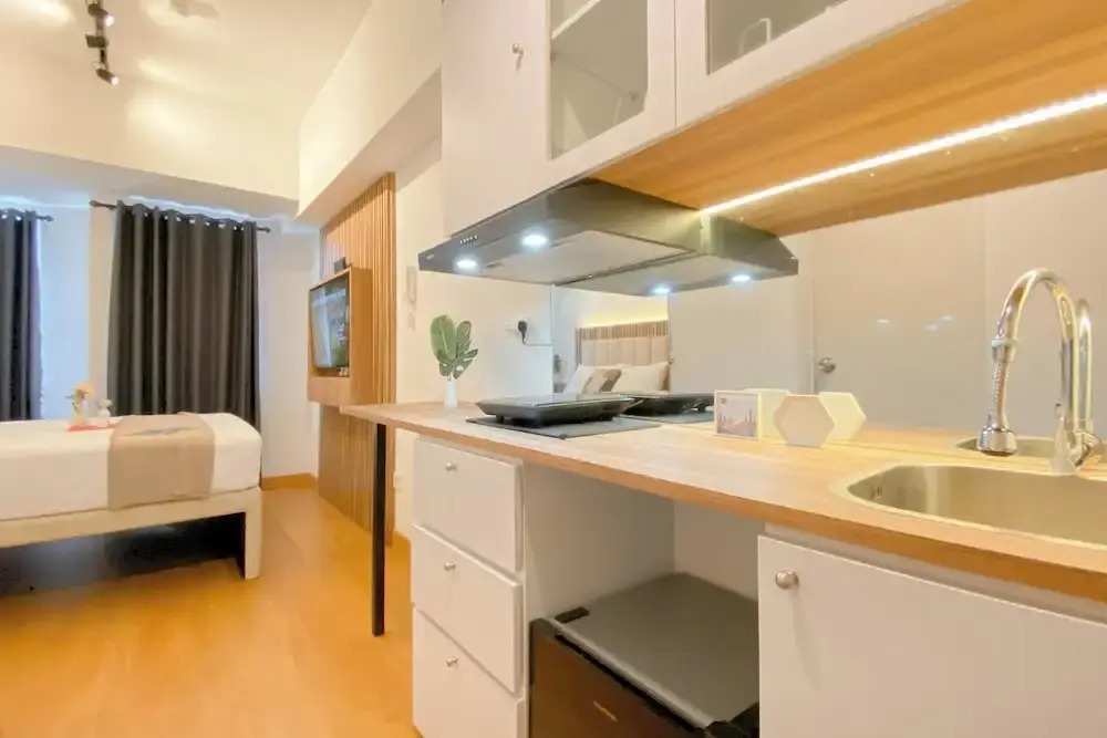 Cozy Studio at 37th Floor Tokyo Riverside PIK 2 Apartment