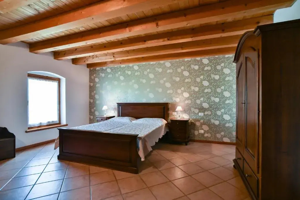 AGRITURISMO COLOMBARE TEBOI