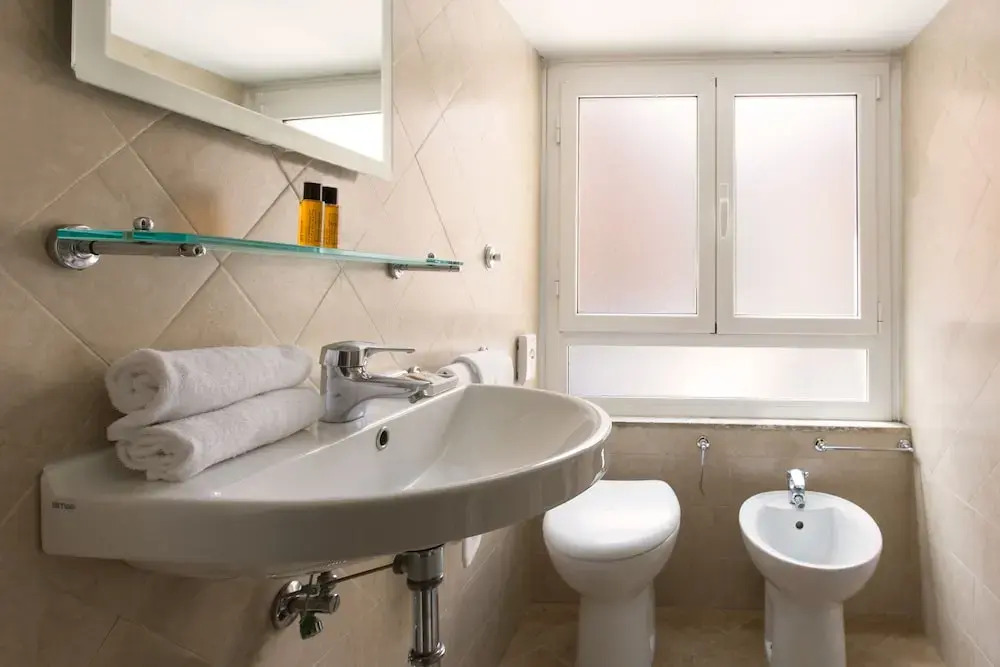 Rome Accommodation - Farnese