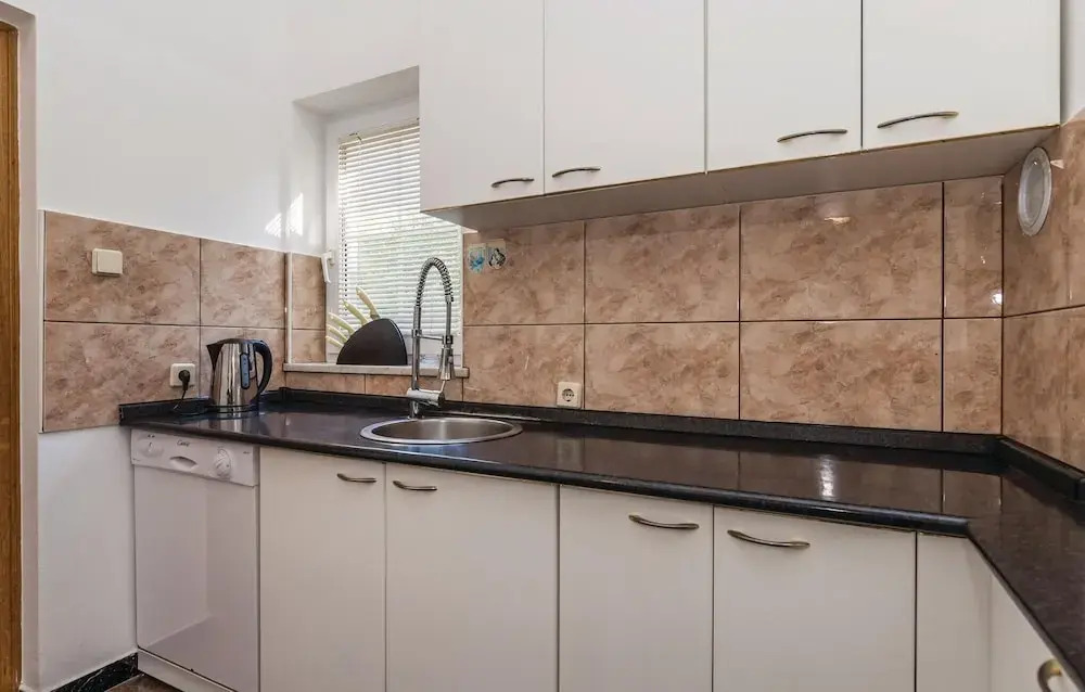 Amazing Home In Novalja With Wifi