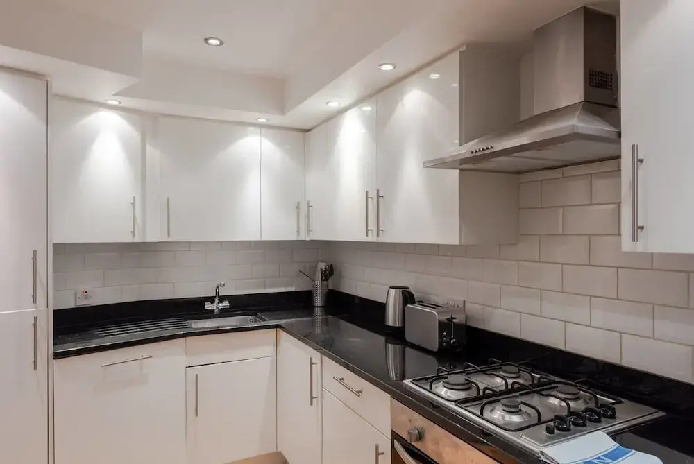 Newly Refurbished 1 Bedroom for 4 in Chelsea