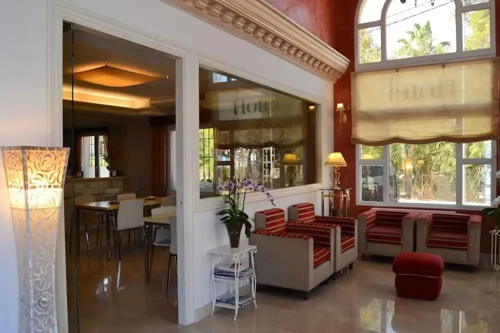 Hotel Versalles