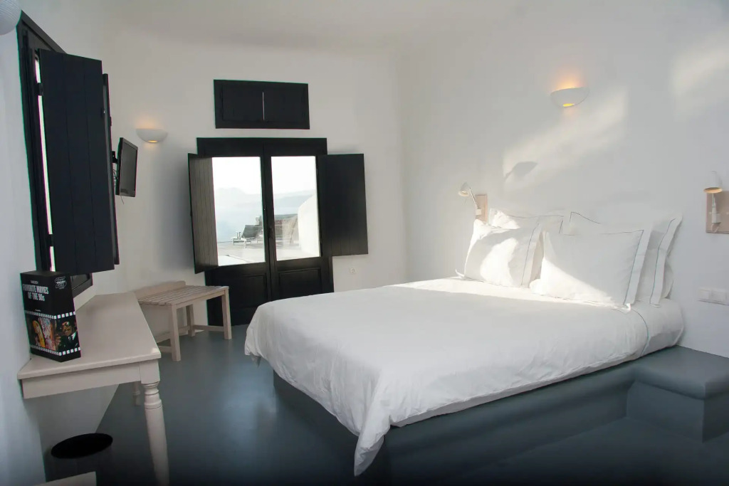 Grand Ambassador Santorini Hotel