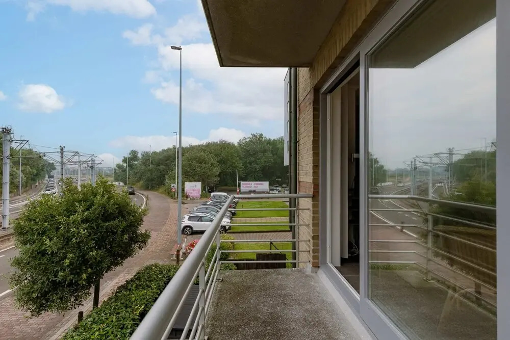 Huswell - Family Apartment With Parking