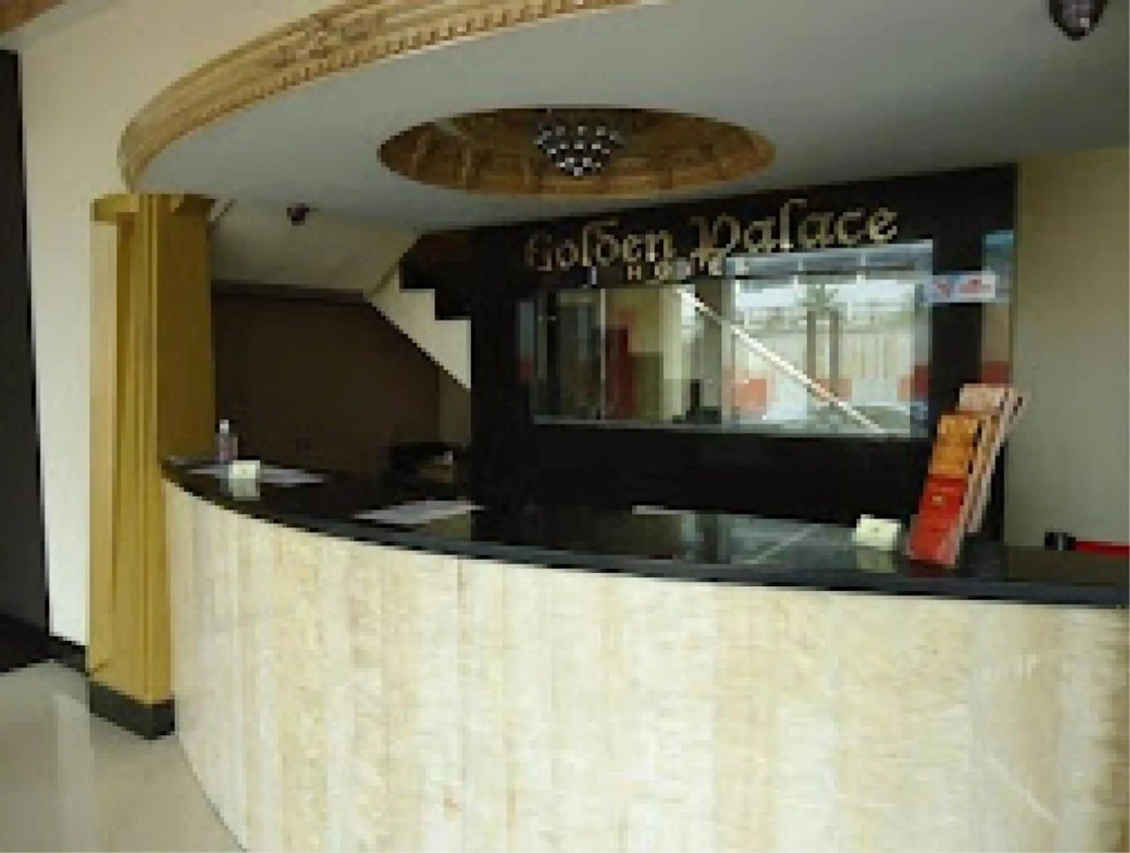 GOLDEN PALACE