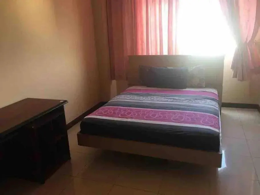 3 Bedroom Rental With Pool And Gym
