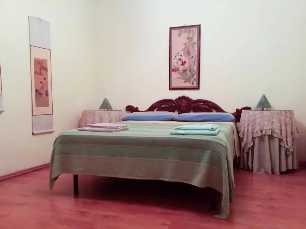 Grand Apart Maria