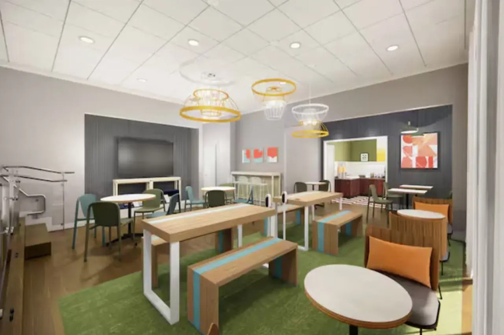 Spark By Hilton Merrillville