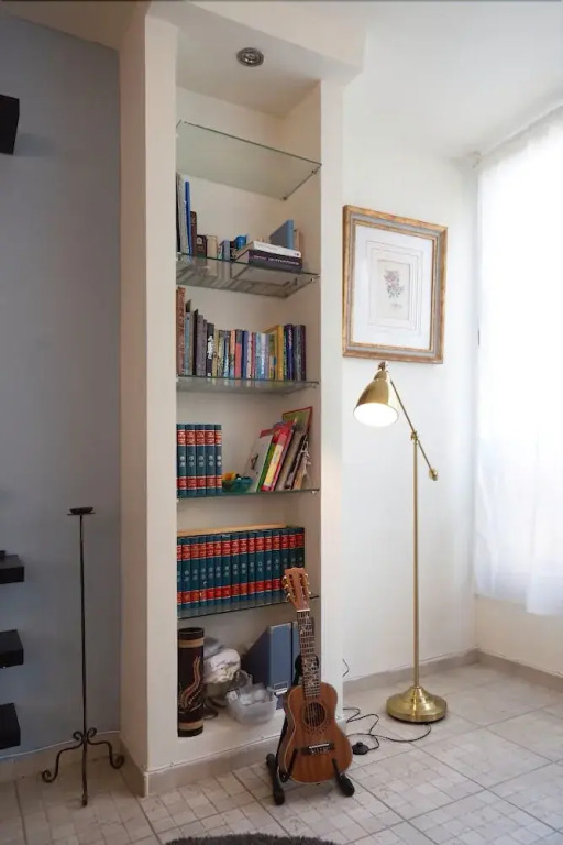Urban Apartment With Jacuzzi Near Sarona