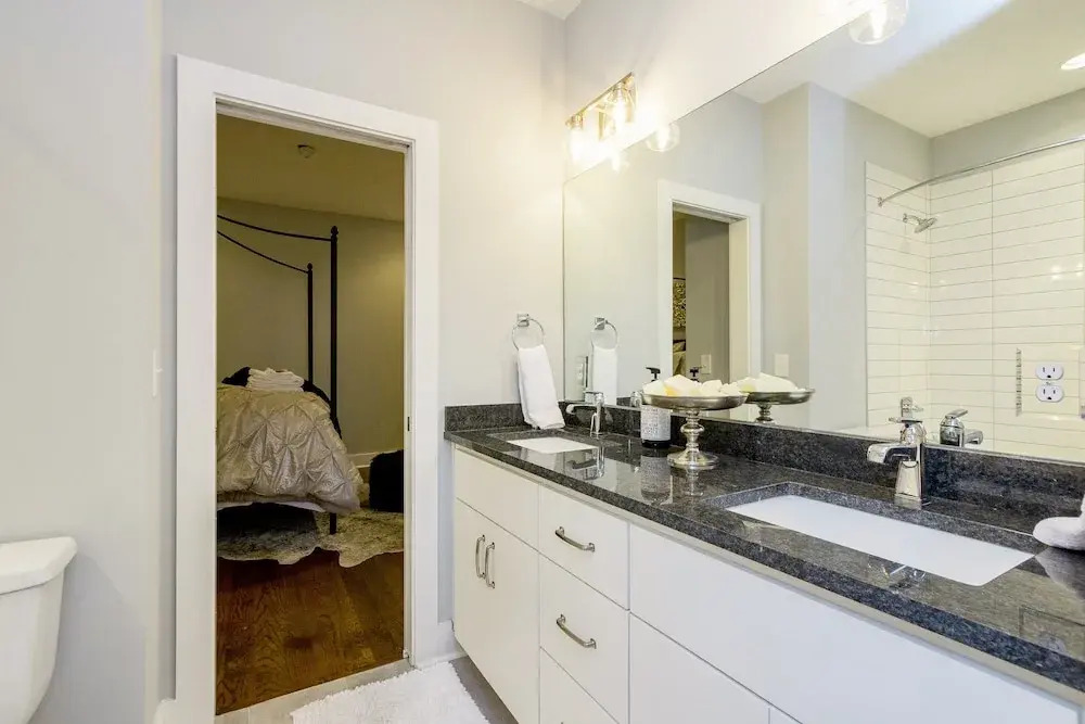 Southside Place Home - 3 Br Home