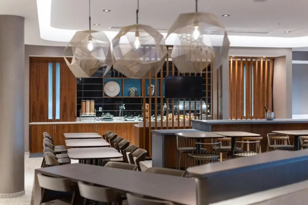 SpringHill Suites Tucson at The Bridges
