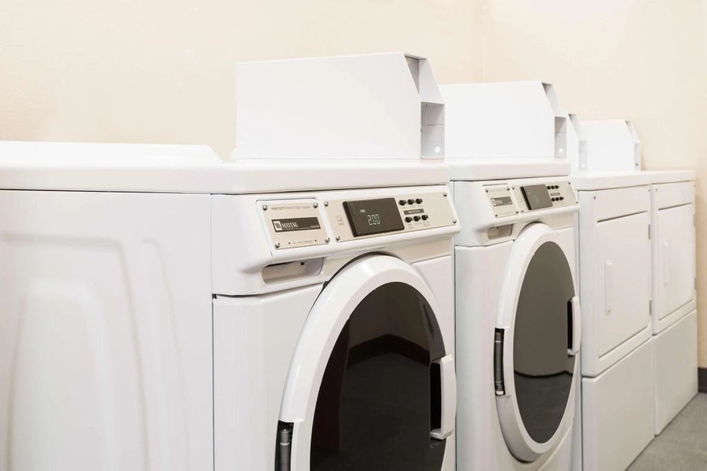 Home2 Suites by Hilton Buffalo Airport/ Galleria Mall