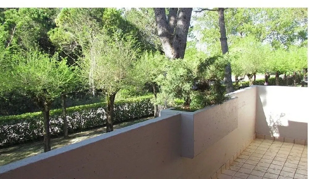 Wonderful 2 Bedrooms Apt in Residence - Swimming Pool - Private Parking