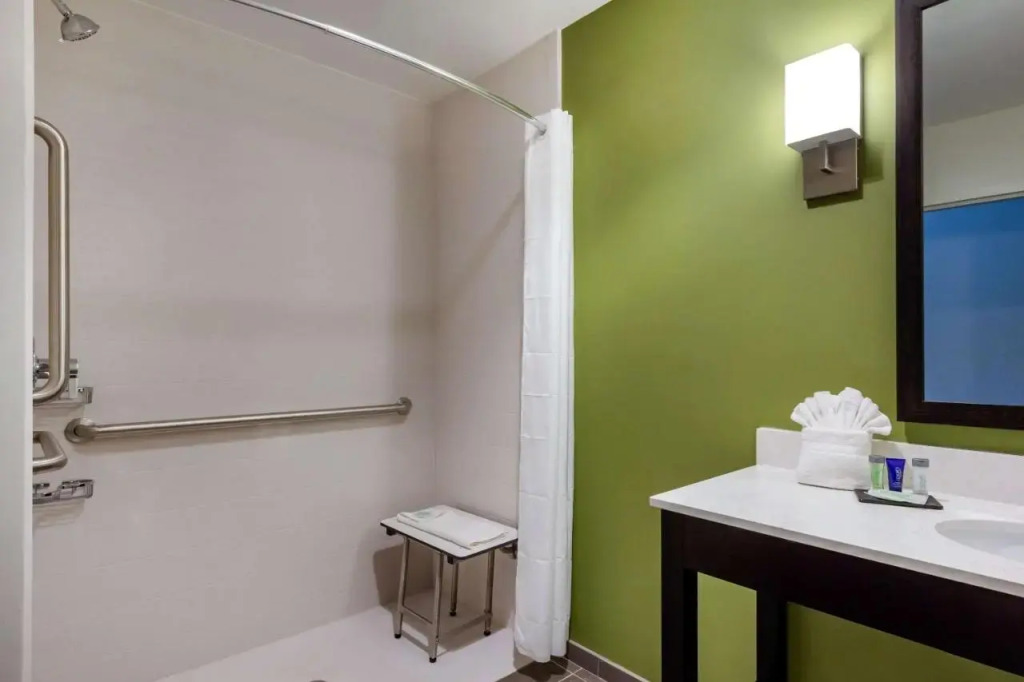 Macdill Motel